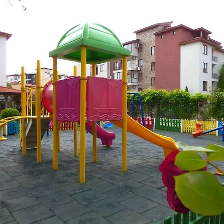 In Apolon * نيسيبار