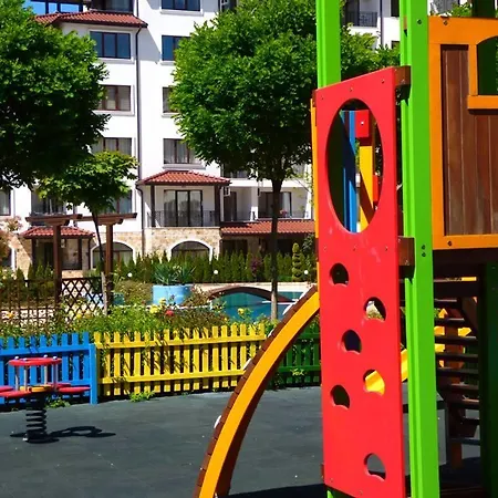 In Apolon شقة نيسيبار